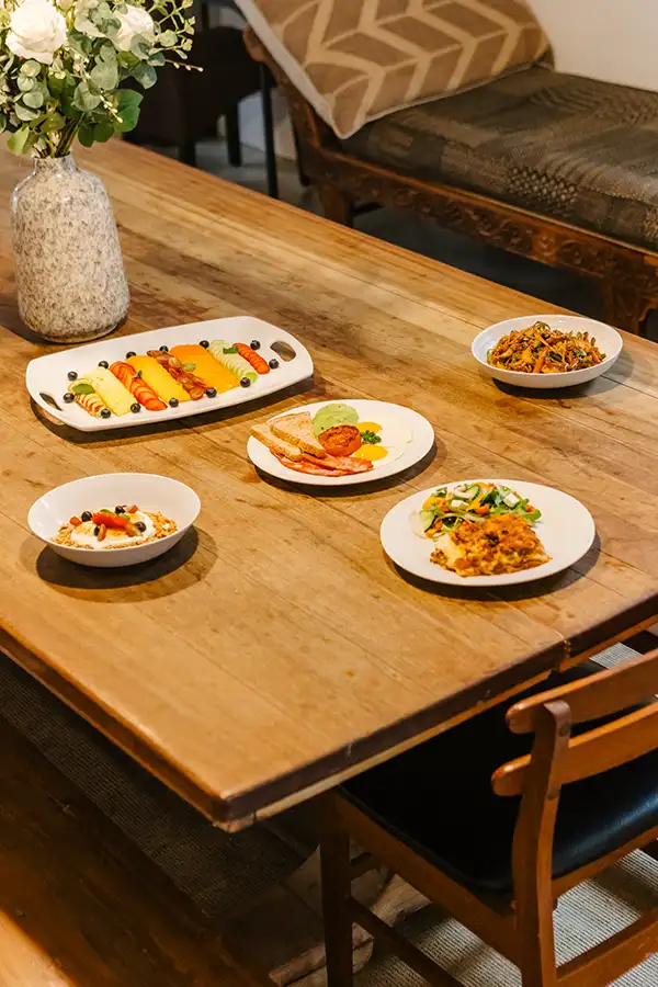 Homely plates