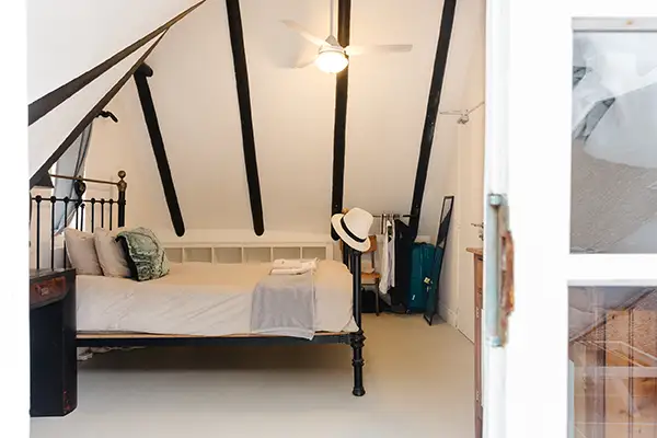 Sober bedroom